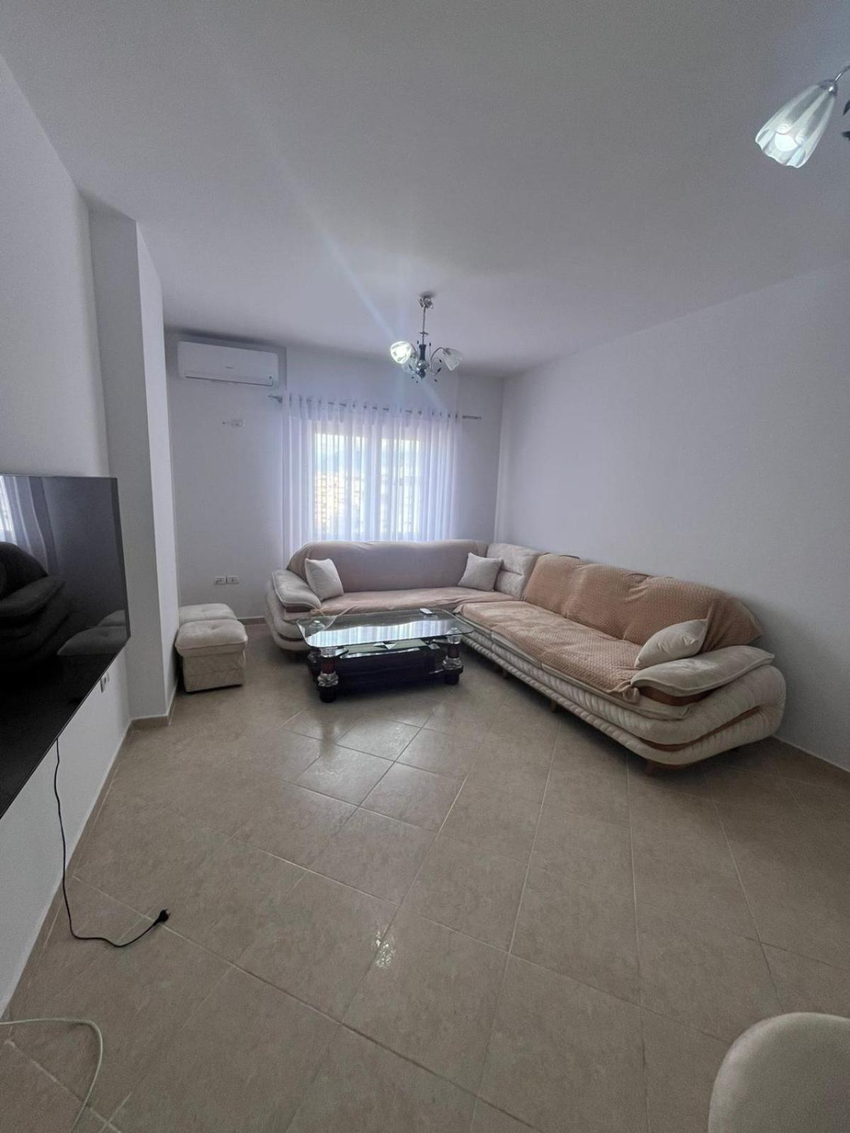 Apartment Tirana *